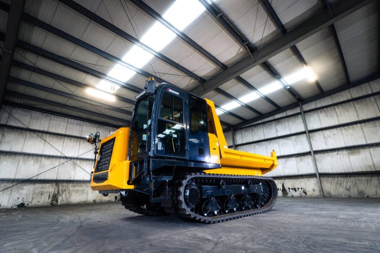 Morooka-10.10.25-–-MST-110C-–-Indoor_small-2-2048x1366