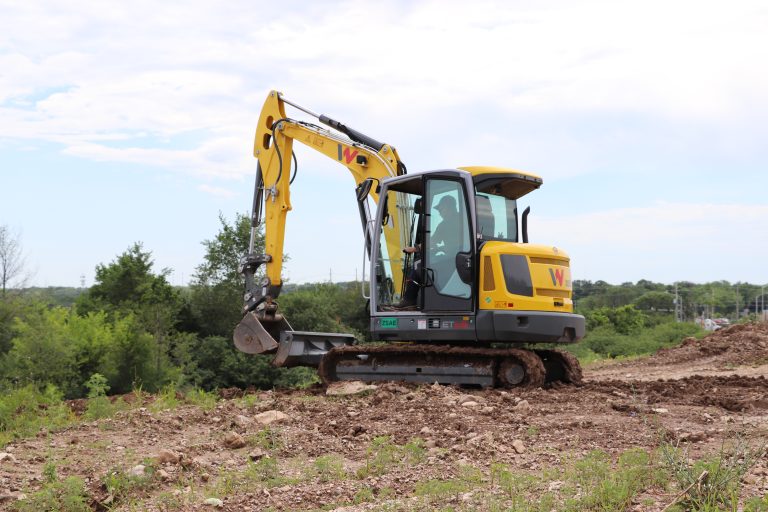 Kabina bagera Wacker Neuson ET65 – ergonomija i preglednost